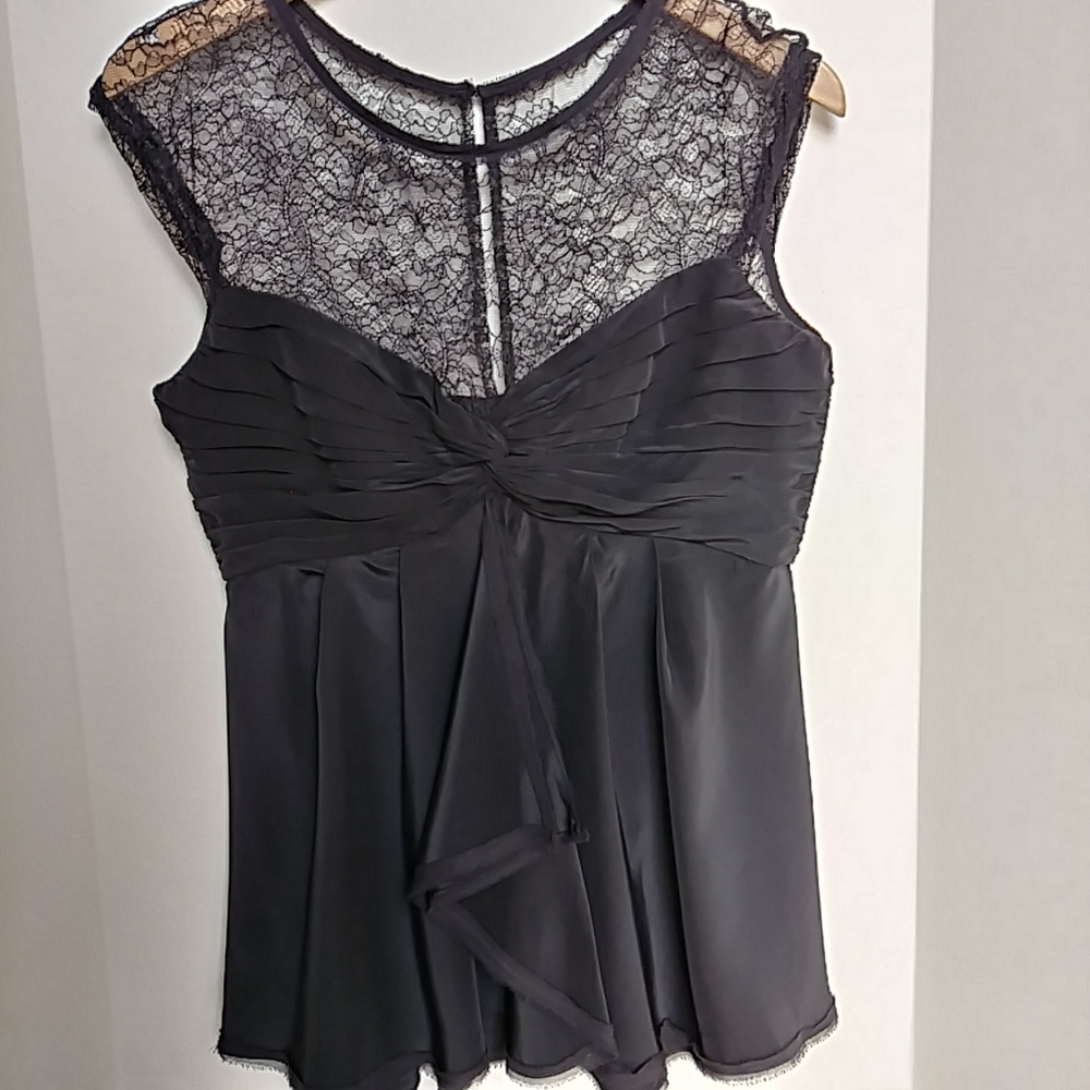 BCBGMAXAZRIA Silk Top Size 10 New With tags